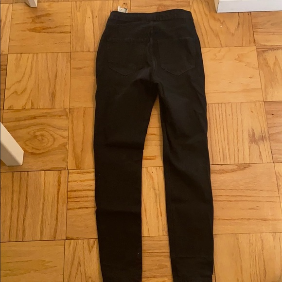 Zara High Waisted Jeans - Picture 3 of 4